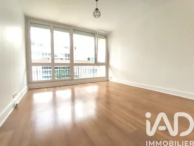 Appartement à Les Ulis (91940)