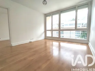 Appartement à Les Ulis (91940)