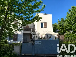Apartment in Saint-Jean-de-Braye (45800)