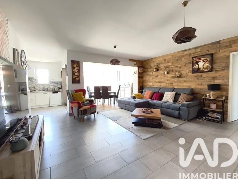 Maison 4 pièces 104 m² · à Saint-Léger-sous-Cholet · 104 m² · 248 700 €