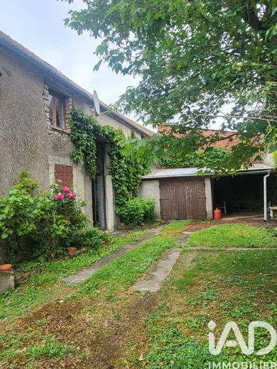 Village house in Obsonville (77890)