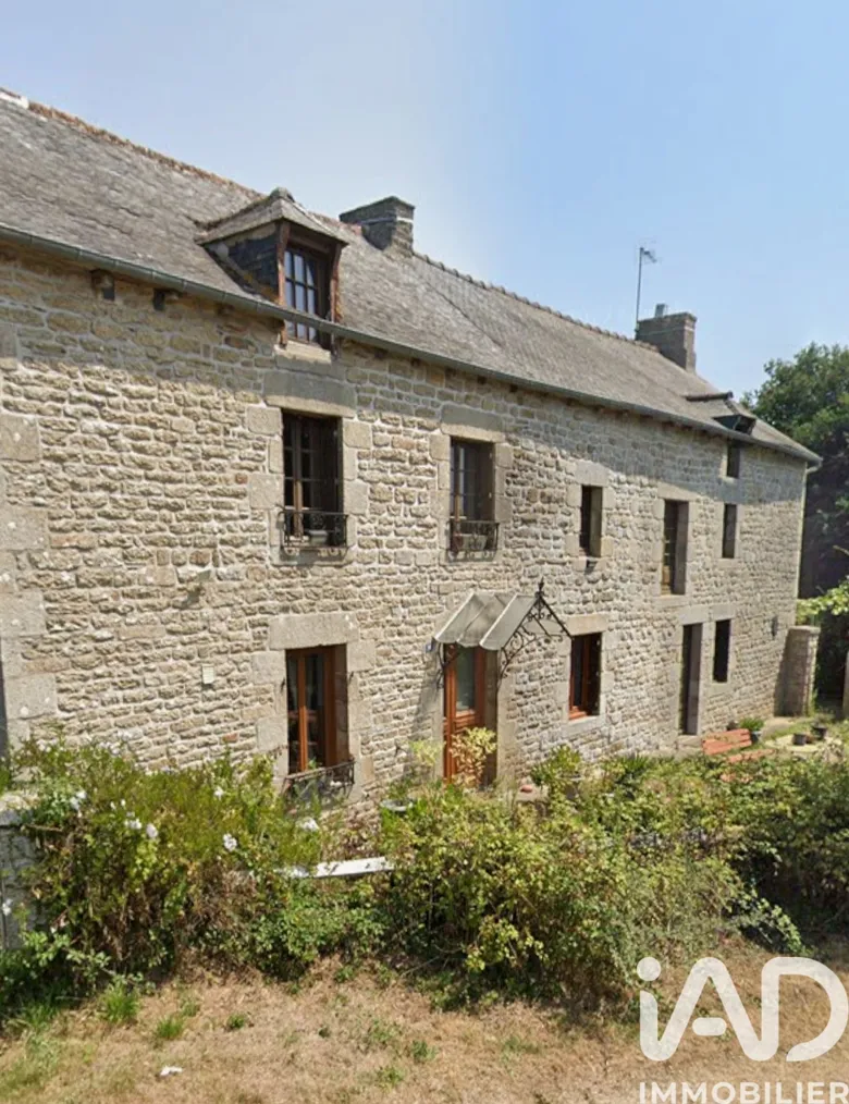 Maison 8 pièces 186 m² · à Plumaudan · 186 m² · 158 500 €