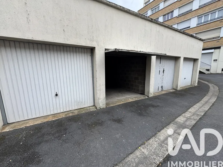 Parking 15 m² · à Valenciennes · 15 m² · 25 000 €