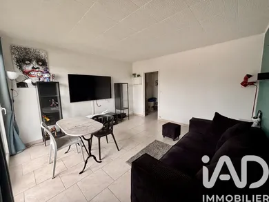 Apartment in Saint-Fargeau-Ponthierry (77310)