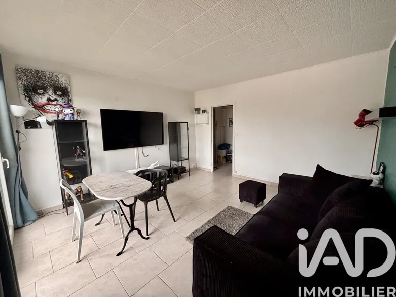 Appartement 3 pièces 60 m² · à Saint-Fargeau-Ponthierry · 60 m² · 137 000 €