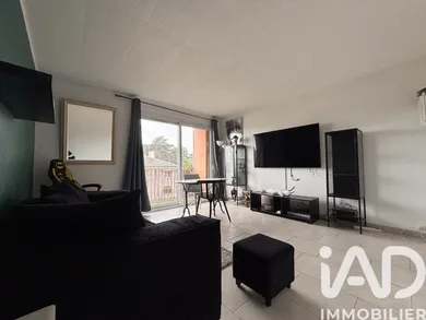Apartment in Saint-Fargeau-Ponthierry (77310)