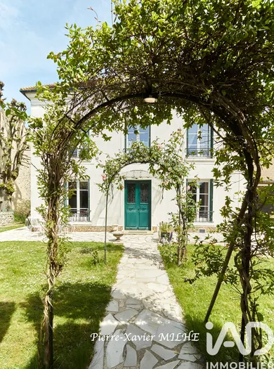 Maison à Les Alluets-le-Roi (78580)