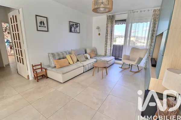 Vente appartement à Marseille (13013) : appartement 4 pièces 65 m² — 8