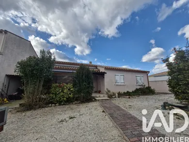 Traditional house in Thézan-lès-Béziers (34490)