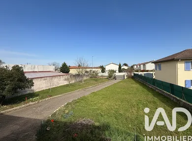 House in Meyzieu (69330)