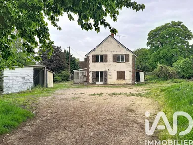 House in Saint-Maurice-sur-Aveyron (45230)