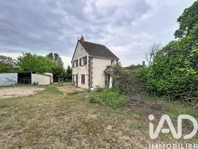 House in Saint-Maurice-sur-Aveyron (45230)