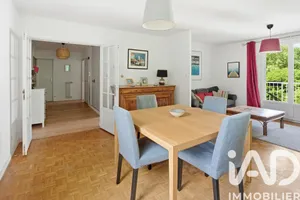Apartment in Nantes (44300)