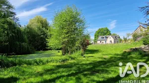 Domaine à Laval (53000)