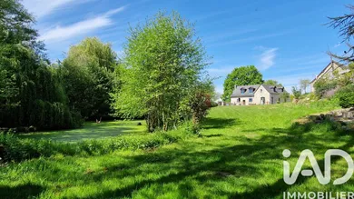 Domaine à Laval (53000)
