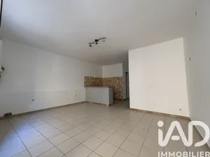 Appartement à Aramon (30390)