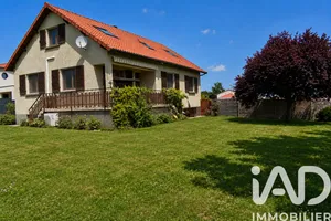 Traditional house in Teilhède (63460)