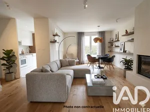 Maison à Mantes-la-Ville (78711)