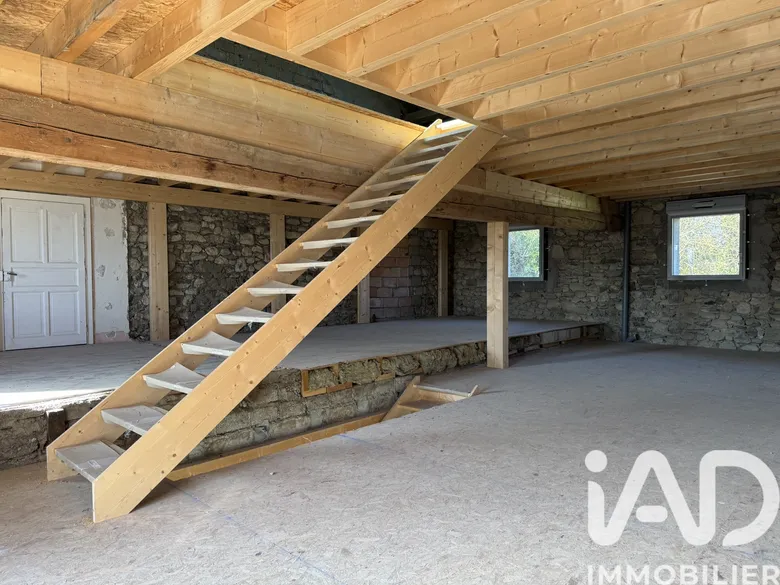 Maison 5 pièces 183 m² · à Savigny · 183 m² · 268 000 €