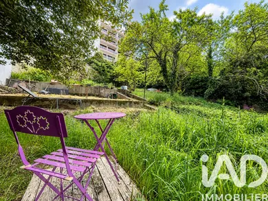 Apartment in Saint-Étienne (42000)