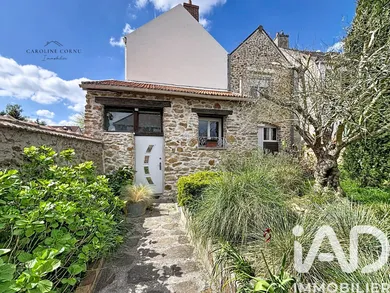 House in Vert-le-Petit (91710)