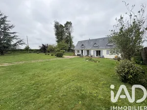 Maison de campagne à Saint-Sauveur-d'Émalleville (76110)