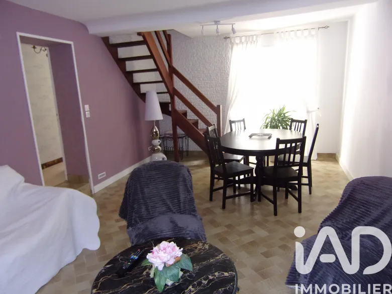 Maison 6 pièces 100 m² · à Port-en-Bessin-Huppain · 100 m² · 289 000 €
