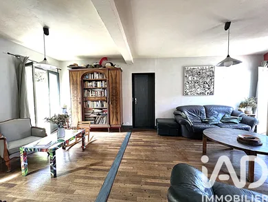 House in Thiverval-Grignon (78850)