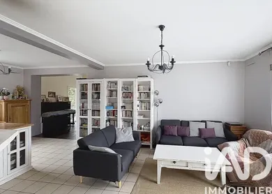 Maison à Verneuil-sur-Seine (78480)