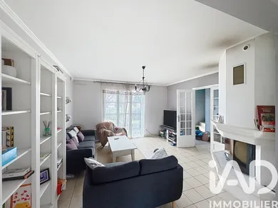Maison à Verneuil-sur-Seine (78480)