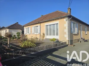 Maison traditionnelle à Vaas (72500)