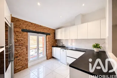 Apartment in Toulouse (31000)