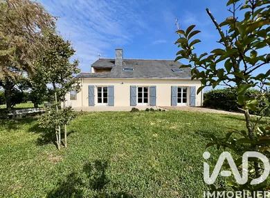 Architectural house in Lys-Haut-Layon (49540)