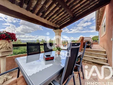 House in Roussillon (84220)