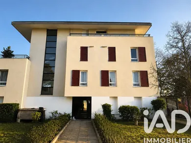 Appartement à Les Mureaux (78130)