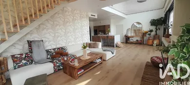 Architectural house in Nostang (56690)