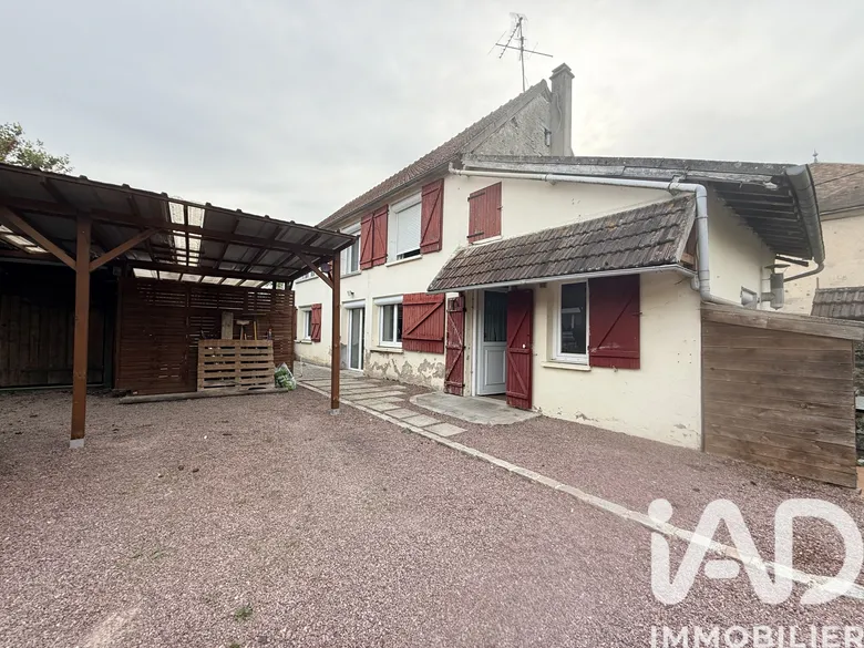 Maison 4 pièces 90 m² · à Monneville · 89,6 m² · 275 000 €