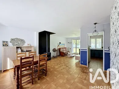 Detached house in SAINT CLEMENT (89100)