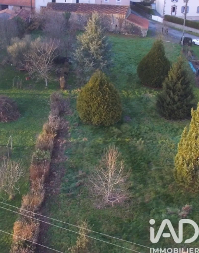Maison 2 pièces 50 m² · à La Meilleraie-Tillay · 50 m² · 30 000 €