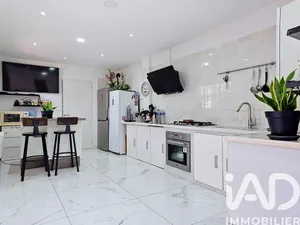 Traditional house in Maisons-Alfort (94700)