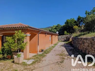 House in Besse-sur-Issole (83890)