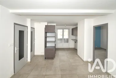 Apartment in Bourgoin-Jallieu (38300)