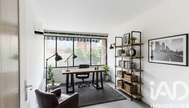 Commercial walls in Toulouse (31000)