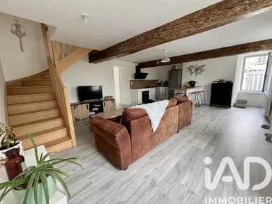 Maison de village à Coulonges-Thouarsais (79330)
