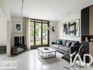 Apartment in Ablon-sur-Seine (94480)