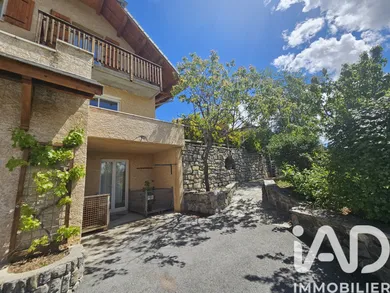 House in Le Sauze-du-Lac (05160)