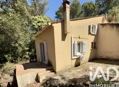 House in Uchaux (84100)