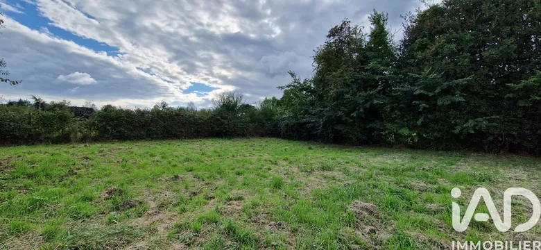 Terrain à Écaquelon (27290) · 36 000 €