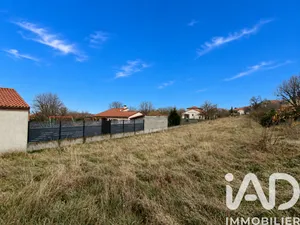 Land in Mur-sur-Allier (63115)