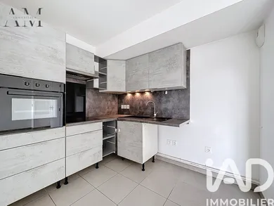 Apartment in Marseille (13008)